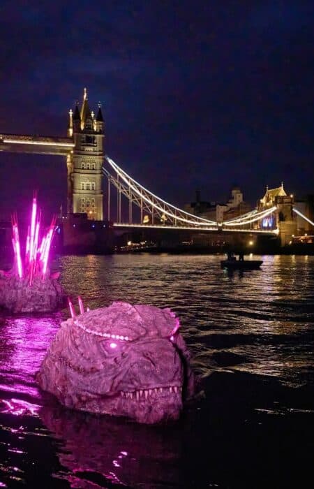 Godzilla x Kong Thames